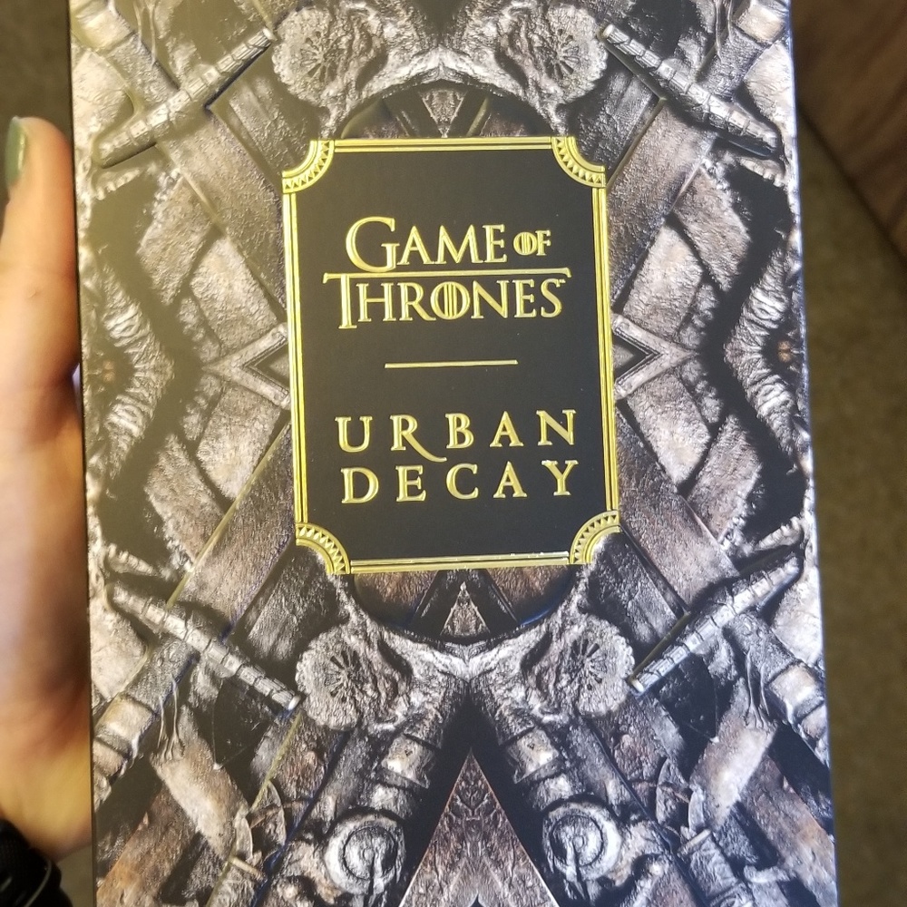Urban Decay Game of Thrones Palette